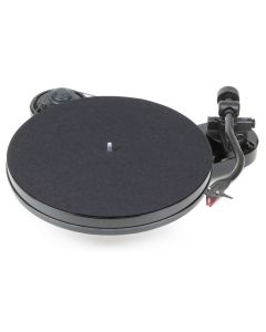 Pro-Ject RPM 1 Carbon (2M Red) Černý